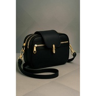 Haura bag 4-zipper shoulder bag DEBI 09-8333