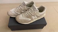 二手 new balance cm997hcb 24.5cm 米白 北市可面交 原價2850