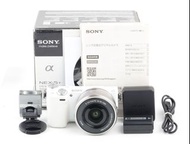 SONY NEX-5T + SELP 1650 無反光鏡可換鏡頭標準變焦鏡頭