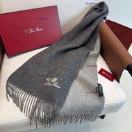 順豐包郵 💯全新   zhou Mis  Loro Piana cashmere scarf, reversible color design