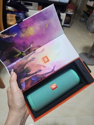 JBL Flip 4 便攜式藍牙喇叭