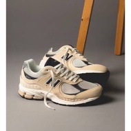 N B M 2 0 0 2 R F A Sandstone