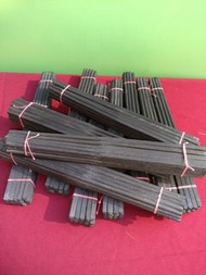 筷子，舊時大排檔烏木筷。