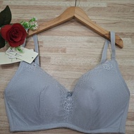 Sabina Bra Size D32/70 No Underwire Thin Foam