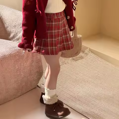 Girls Autumn and Winter New Korean Version Playful Red Checkered Half Skirt Baby Girl A Line Short S