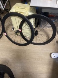 碳纖維輪組