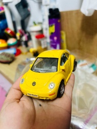 Mô hình xe Metal Die-cast Volkswagen New Beete 1:32 scale