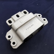 3C0199555Q  GEARBOX MOUNTING FOR PASSAT B7 VW CC 1.8 TSI PASSAT B6 2.0 TSI