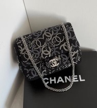 Chanel CF Bag Rare Runway Vintage Bag CC logo Flap Bag Chanel CC logo 限定手袋 Chanel 袋