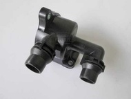 Suitable for BMW E87 E46 E90 E92 E93 X1 E84 X3 E83 Thermostat Cover Shell 318 320
