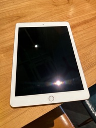 iPad 6 32GB