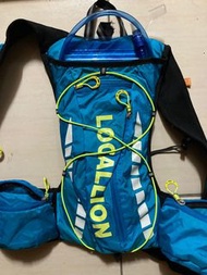 locallion 運動水袋背包 僅使用過一次！ 馬拉松、登山、健行、鐵人三項都非常適合使用