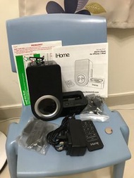 9成新 iHome iP41 Alarm Clock for iphone/ipod(舊款) 有原裝遙控/火牛/配件 AUD-in可插3.5mm音源 可駁電腦做喇叭