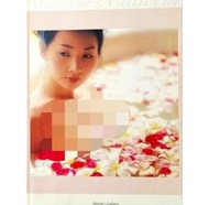 ➤最低價 早期 絕版 書況好➤附寫真問卷 1999年 精裝本 中港台明星 郁芳 秀色 寫真集