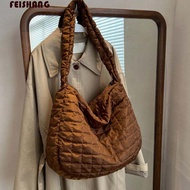 FEISHANG Cloud Tote Bag, Nylon Large Capacity Cloud Shoulder Bag, Casual Korean Ins Style Crossbody 