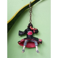 GANTUNGAN Uchiha Itachi Figure Keychain