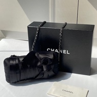 Chanel黑紗+短布晚宴包