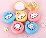 韓國 - Chiikawa 便攜鏡盒氣墊梳 (顏色款式隨機發放) 平行進口