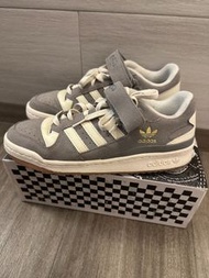 Adidas Forum Low (Grey)