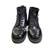 DR. MARTENS Dr. Shoes Original Martens 100% used