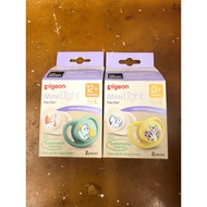 Pigeon Minilight Pacifier 2-Piece Pacifier/