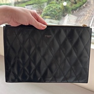 Givenchy紀梵希黑色小羊皮手拿包