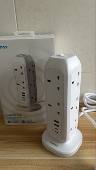 Momax Oneplug 多功能插座