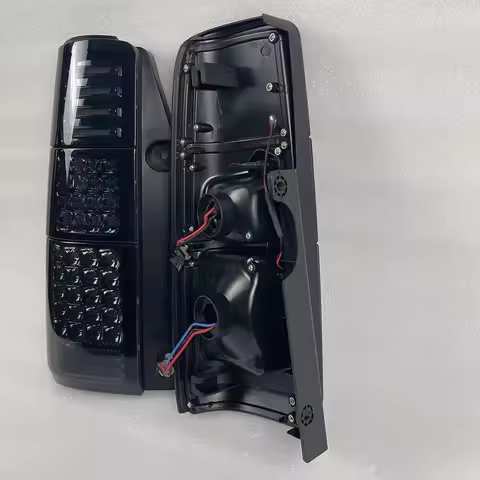 Set LED Rear Lights for Suzuki Jimny 1998-2015 9136151 9210742 JA33V JB23 JB33, JB43 Tail Lamp