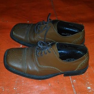 Sepatu Ori : Edward Forrer