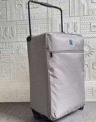 全新！有掛牌 超級特輕1.9kg 26寸灰色IT 行李箱