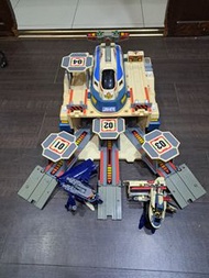 二手 老物 絕版 TOMY 電光快車俠 JHR變形基地，電光超特急，含火車一起