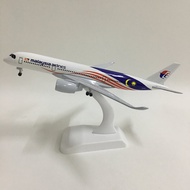 20CM Malaysia Airlines Airbus A350 Aircraft Model Planel Airplane Metal Diecast Planes Collect Gifts