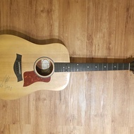 Gitar Akustik Taylor Big Baby BBT