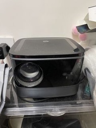 黑色便攜式投影機