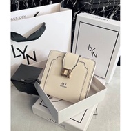 กระเป๋าสตางค์ใบสั้น lynงานแท้outlet