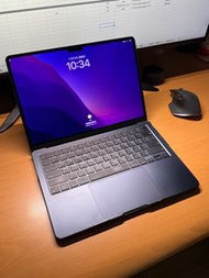 二手-外觀近全新 MacBook Air M2 16G/512G午夜黑，附盒、原廠充電頭及線