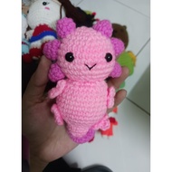 amigurumi axolotl keychain