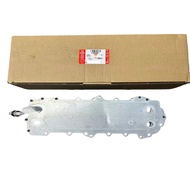 LR039821 LR010728 C2Z25033 engine oil cooler for Range Rover 2010-2013 Range Rover Sport 2010-2014 J