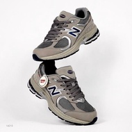 NB 2002 R Balance 2002R Light Grey Dark Grey Authentic