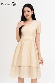 Đầm lụa xòe cổ V IVY moda MS 48M6598