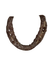 Black Horse Shoe ( Ladam)