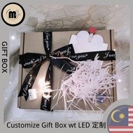 Add On-Gift Box Set 礼盒- Boxes盒子30x22x10cm🎁LED灯💡Ribbon彩带🎀Shredded Paper纸碎🧾Small Wish Card小卡片📩Gift Box