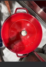 Staub 鑄鐵鍋 28cm /6cm deep