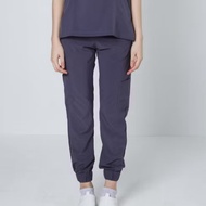 Arfi Scrub Jogger สี Smoked pearl เเบบขาจั๊ม (เฉพาะเสื้อเฉพาะกางเกง) ชุดสครับทางการเเพทย์ ป้องกันเเบ