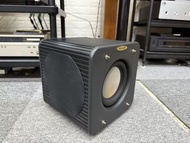 Velodyne MicroVee 6.5寸 前向發聲（5吋直塞直徑）6.5吋背幅式單體x2 內置1000w輸出功率）