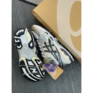 Kayano 14 White Black Gel sneaker 🩶