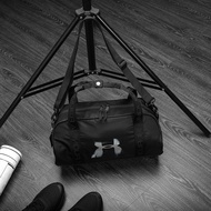 duffle bag sports, middle gym.