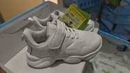 King health 白色兒童運動鞋
