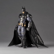 kaiyodo Amazing Yamaguchi Revoltech Batman Arkham Knight