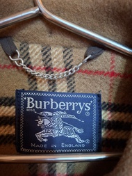 Burberry 經典款牛角扣大衣
